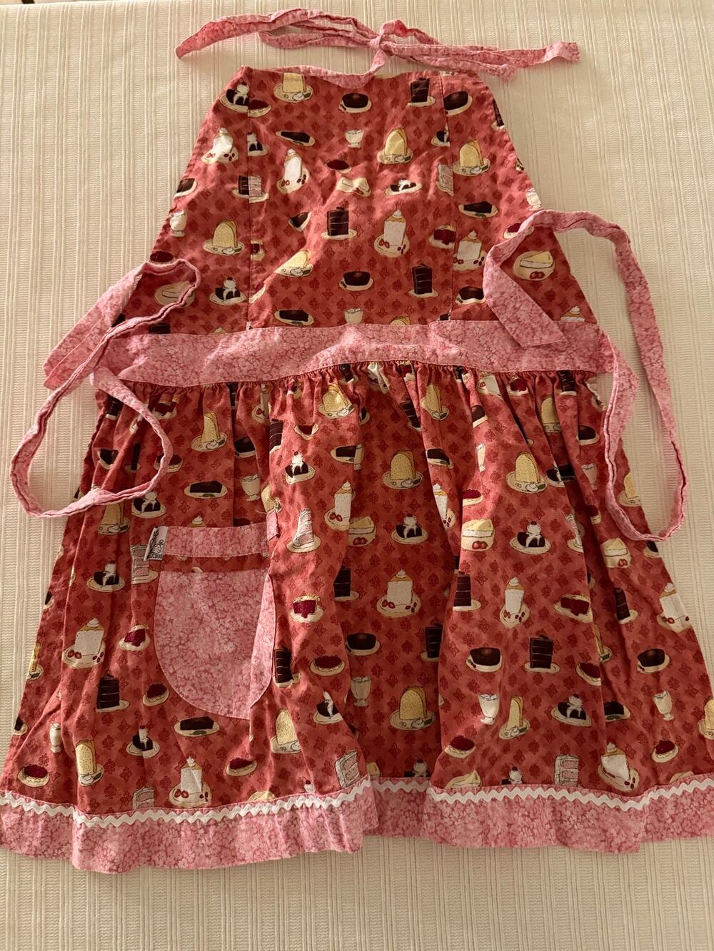 Boojiboo Pink Dessert Pattern Ruffle Apron Floral Accent Ric Rac Hem Cottagecore